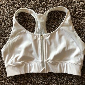 NWOT Athleta Sports Bra Medium